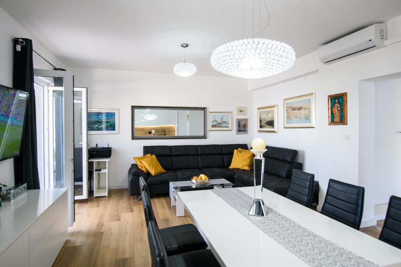 Aurora Seaview Apartment Млини Экстерьер фото