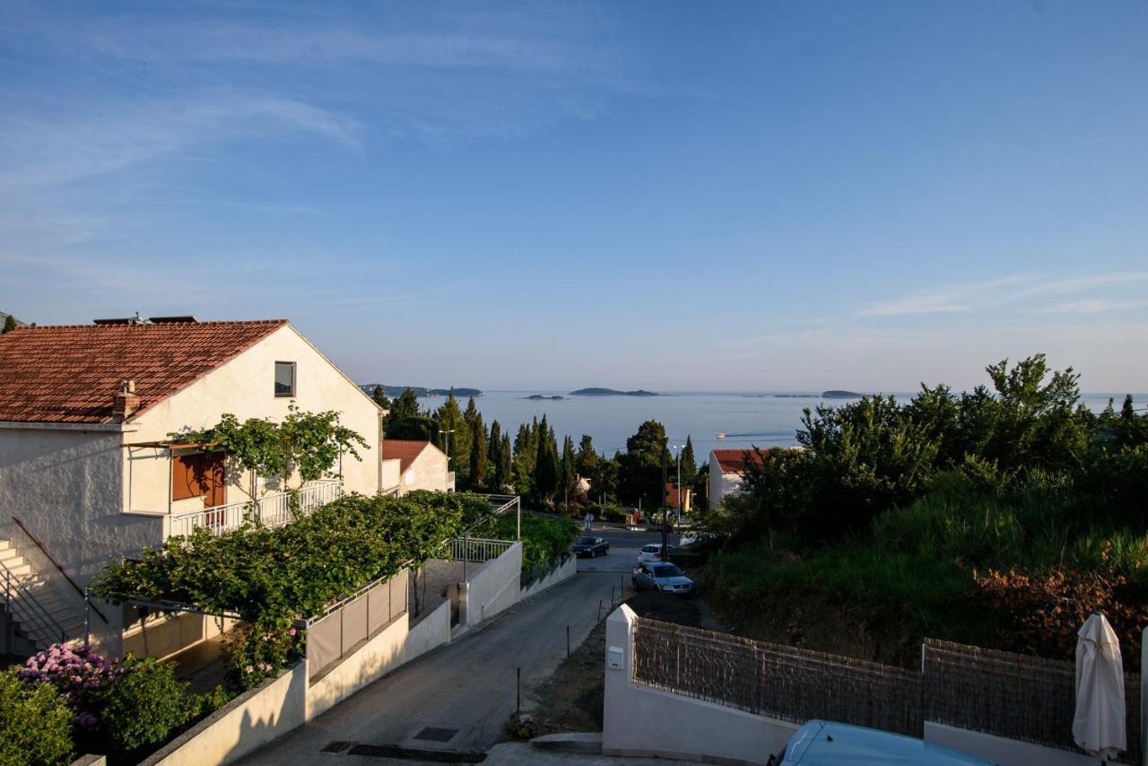 Aurora Seaview Apartment Млини Экстерьер фото