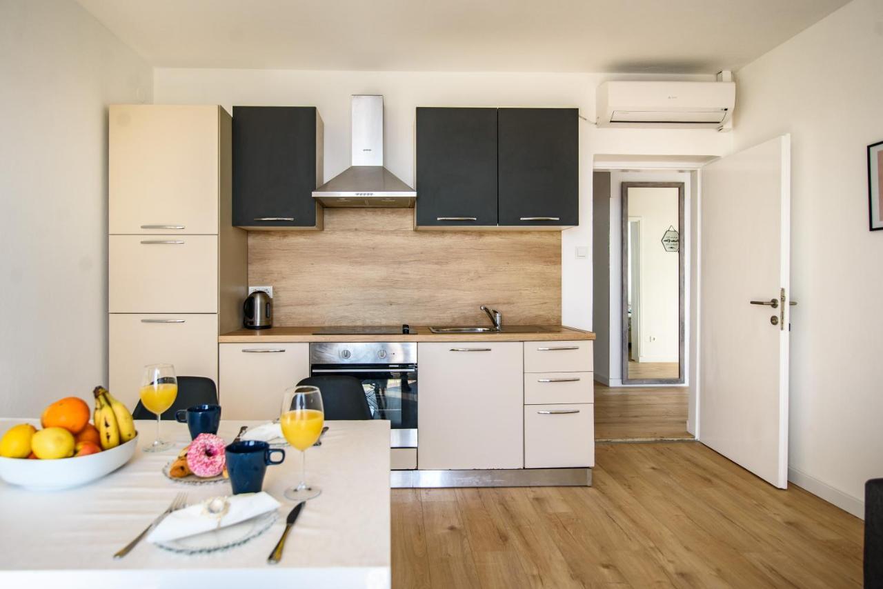 Aurora Seaview Apartment Млини Экстерьер фото