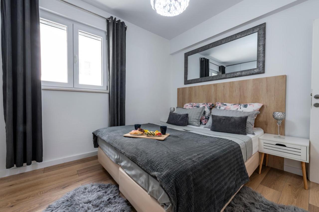 Aurora Seaview Apartment Млини Экстерьер фото