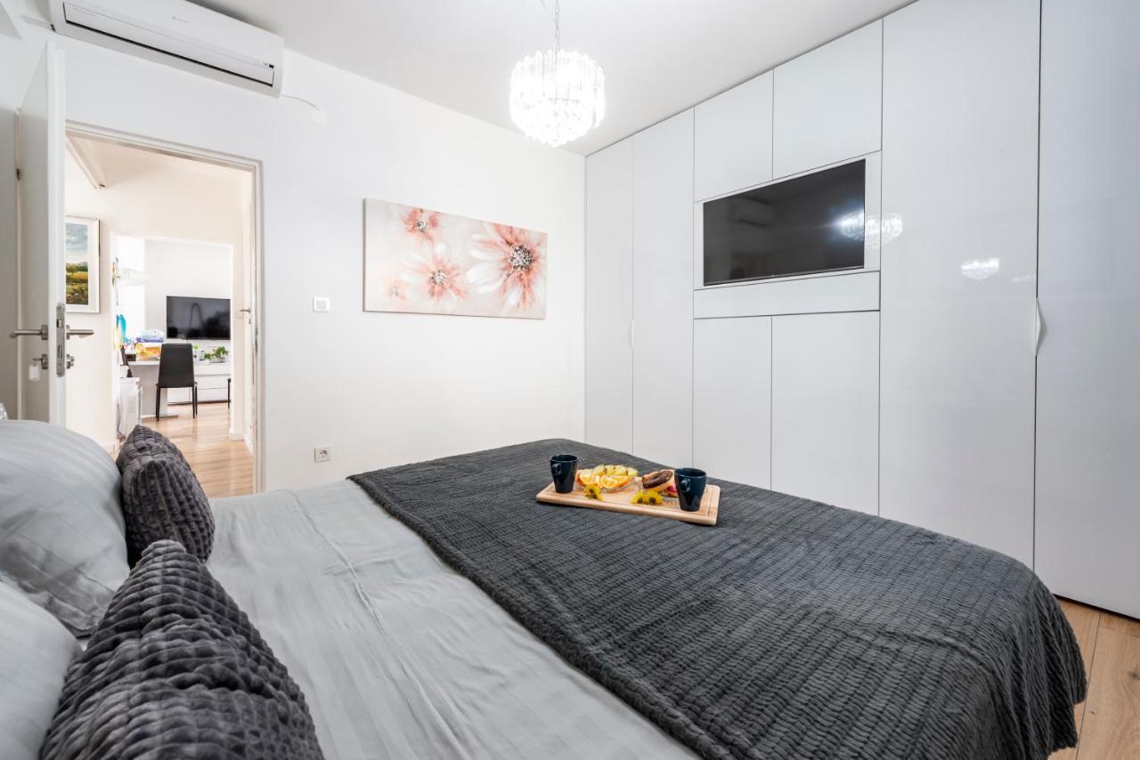 Aurora Seaview Apartment Млини Экстерьер фото